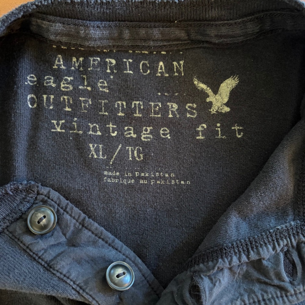 American Eagle Outfitters Vintage Fit Henley Shirt Navy XL Y2K Grunge Retro